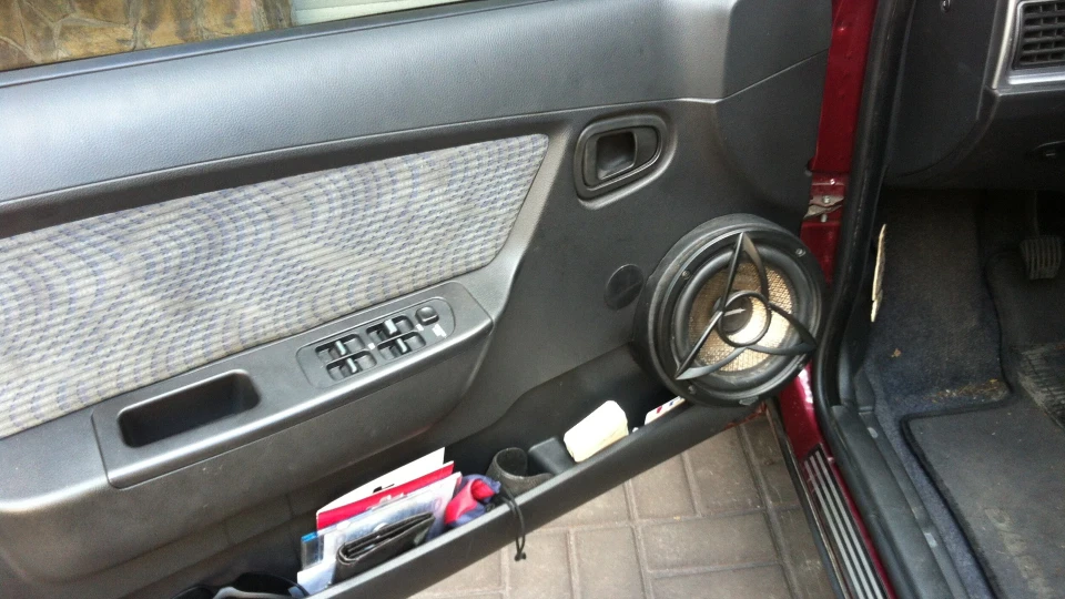 Daewoo Nexia 4
