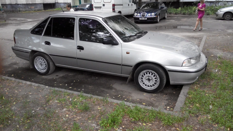 Daewoo Nexia 3