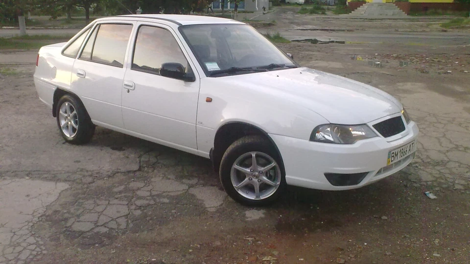 Daewoo Nexia 5