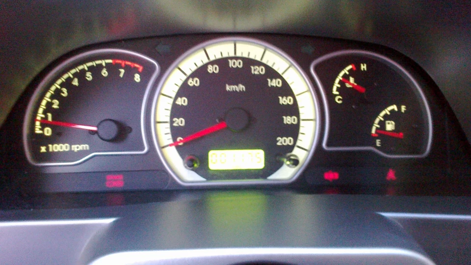 Daewoo Nexia 108,8 Ponies 4