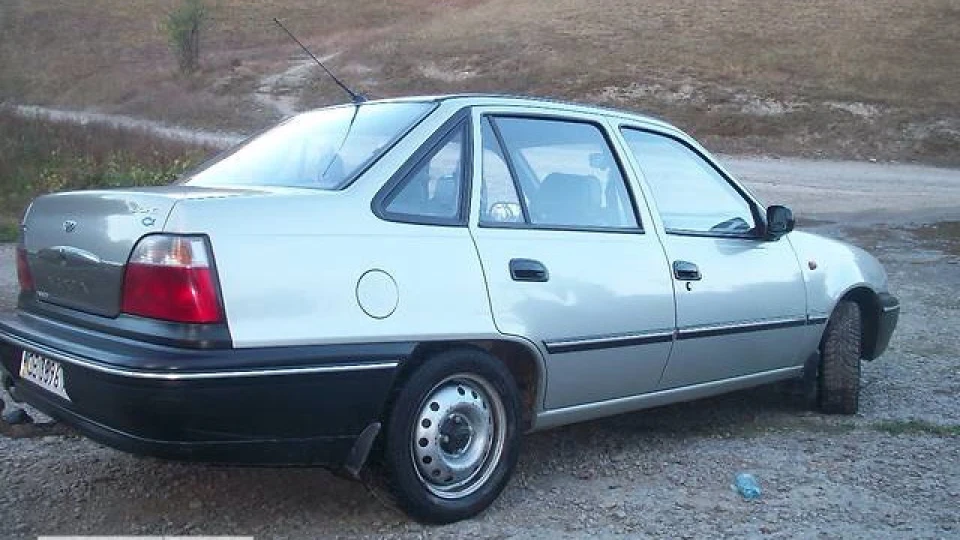 Daewoo Nexia 1.5 2