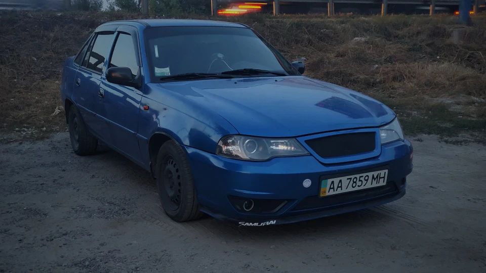 Daewoo Nexia 1.6 л. Синій перламутр 2