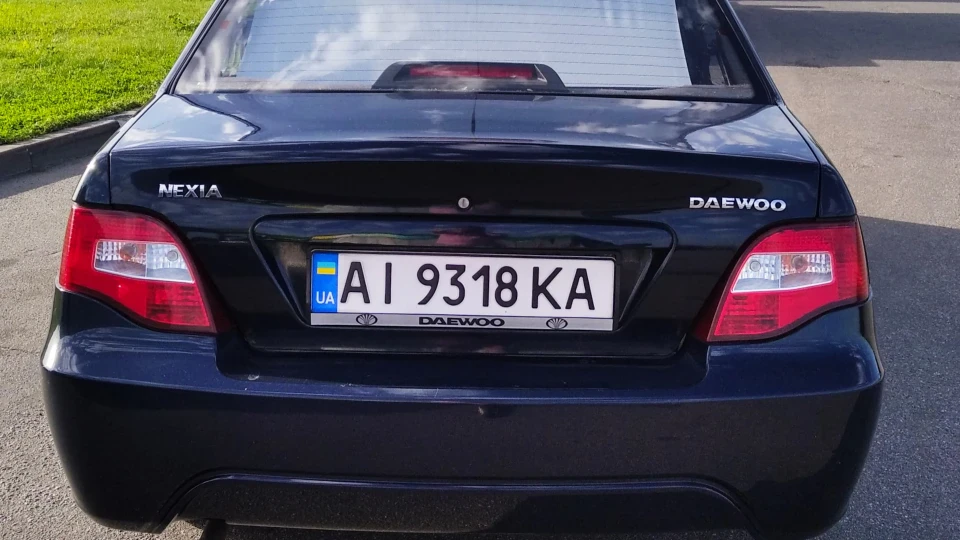 Daewoo Nexia 16 узбеків 3