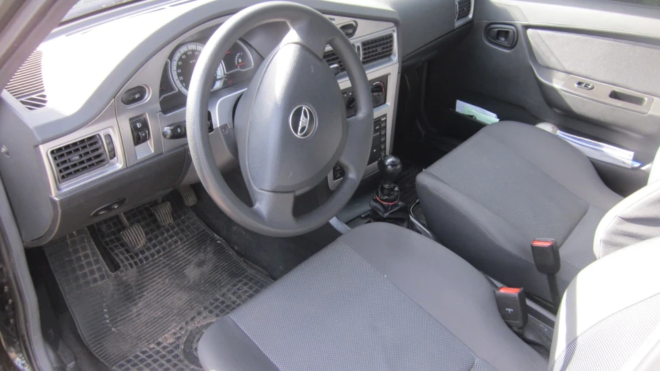 Daewoo Nexia Чорний дельтаплан 5