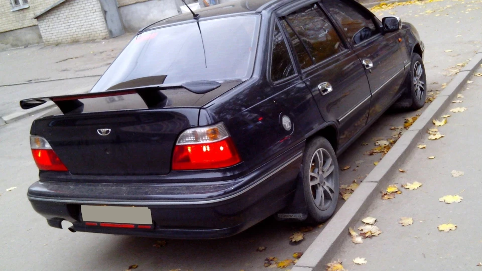Daewoo Nexia GLE