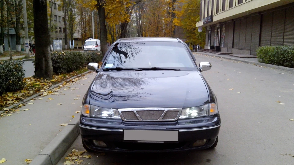 Daewoo Nexia GLE 2