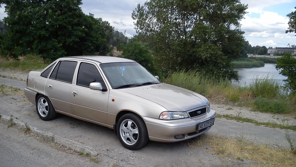 Daewoo Nexia Made in Korea 2