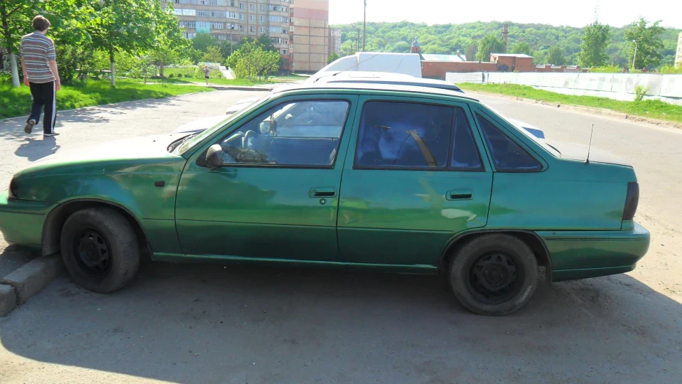 Daewoo Nexia Матовий верх 5