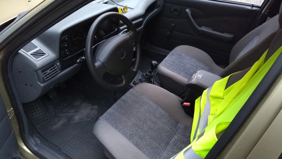 Daewoo Nexia Молода дівчина 5