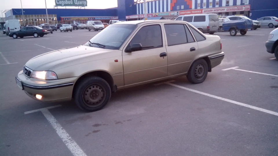 Daewoo Nexia Nexus 4