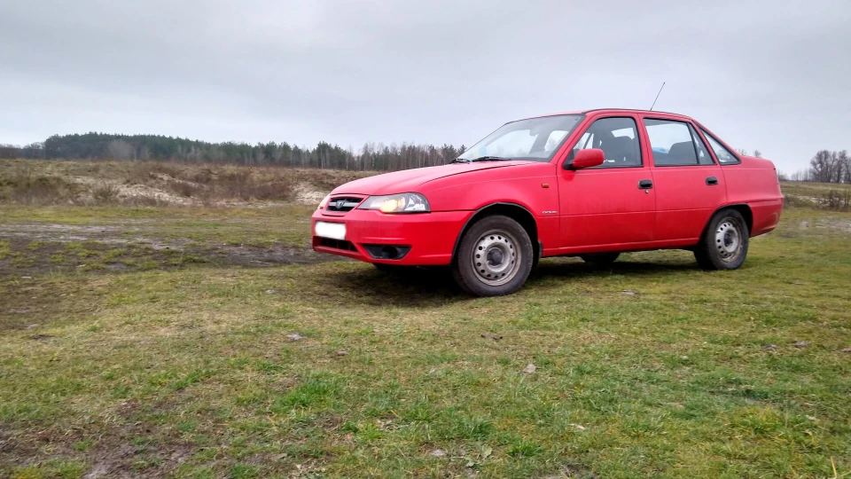 Daewoo Nexia Redmobile 5