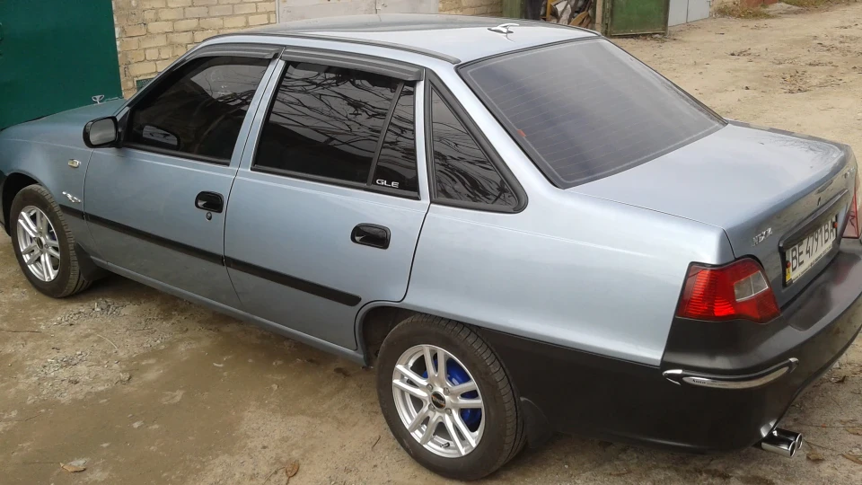 Daewoo Nexia сіро-синій металік