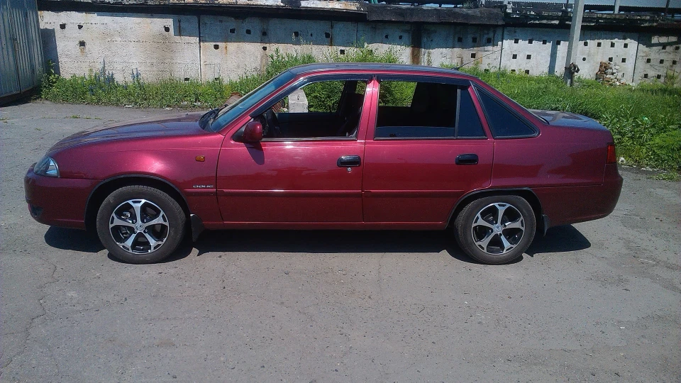 Daewoo Nexia Стигла Вишня 3