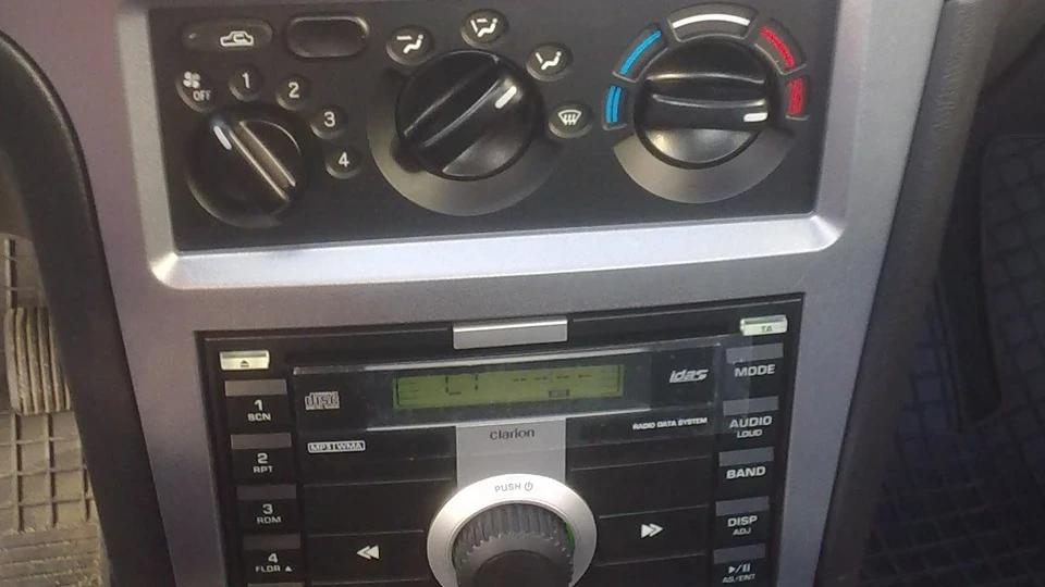 Daewoo Nexia Темно червона 4