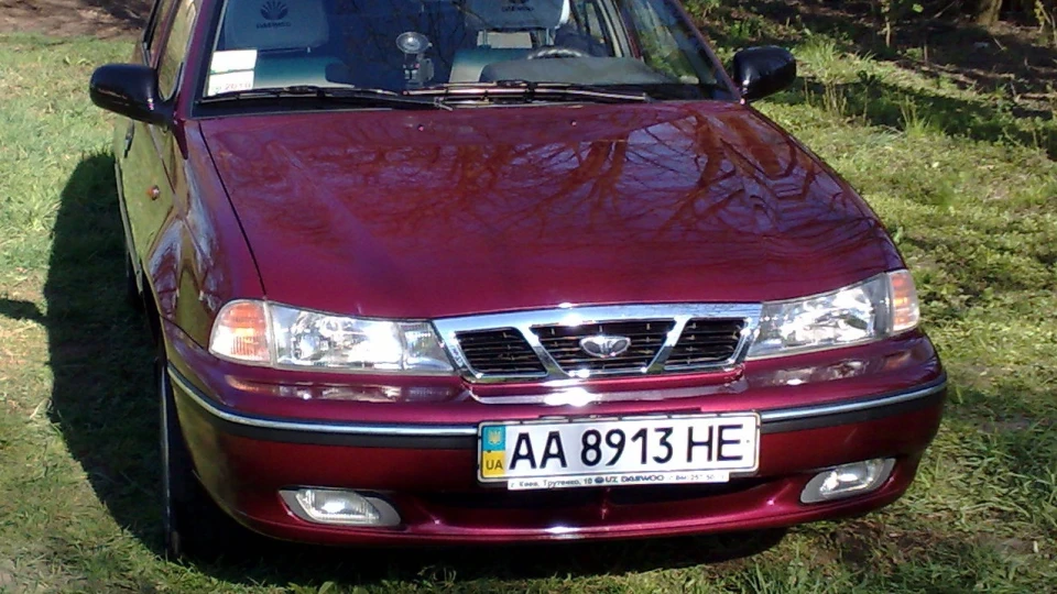 Daewoo Nexia Вишнева 4