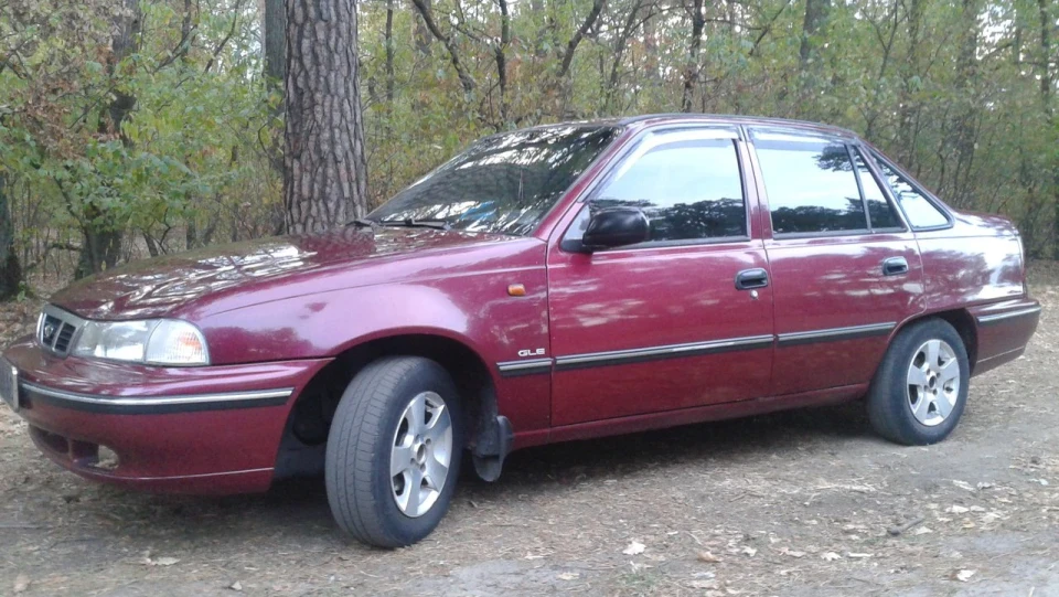 Daewoo Nexia Вишневий КОРАБЛ 2