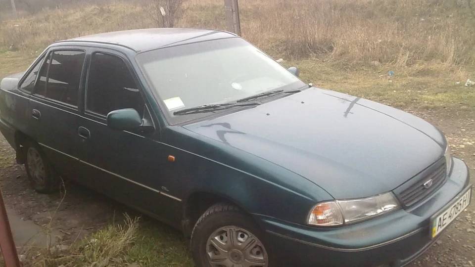 Daewoo Nexia Зелений Шершень 5