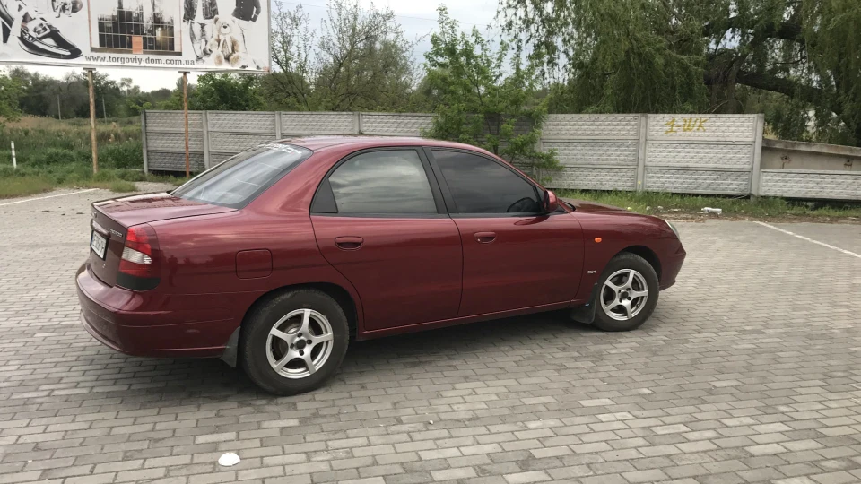 Daewoo Nubira