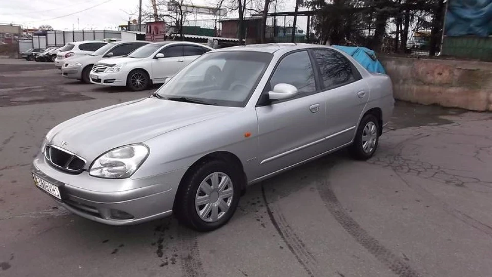 Daewoo Nubira