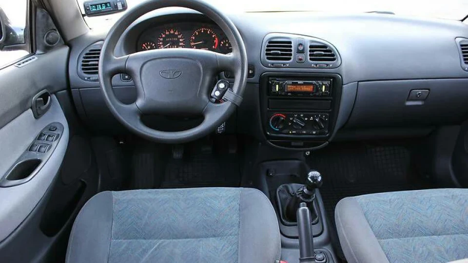 Daewoo Nubira 1.6 5