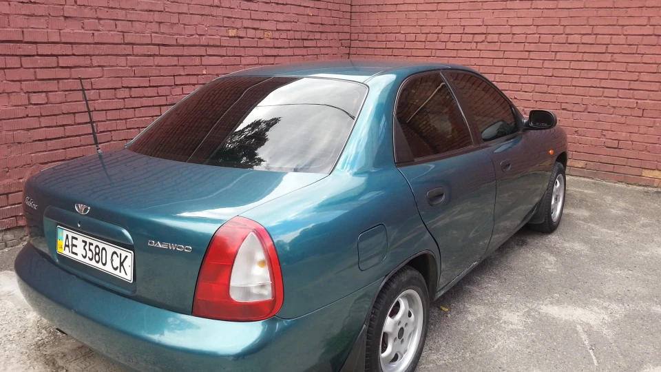 Daewoo Nubira 1.6 4