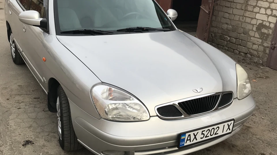 Daewoo Nubira 2.0 бензин 2
