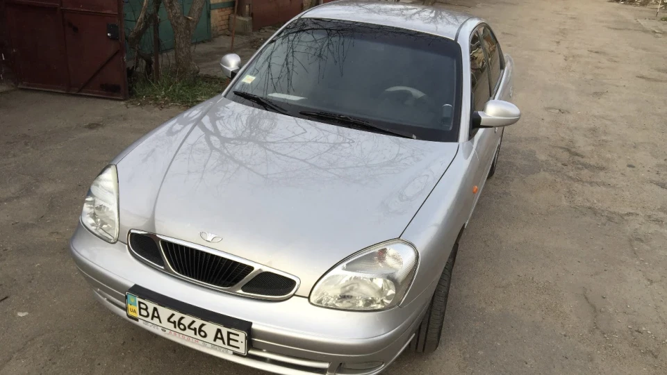 Daewoo Nubira 2.0 3