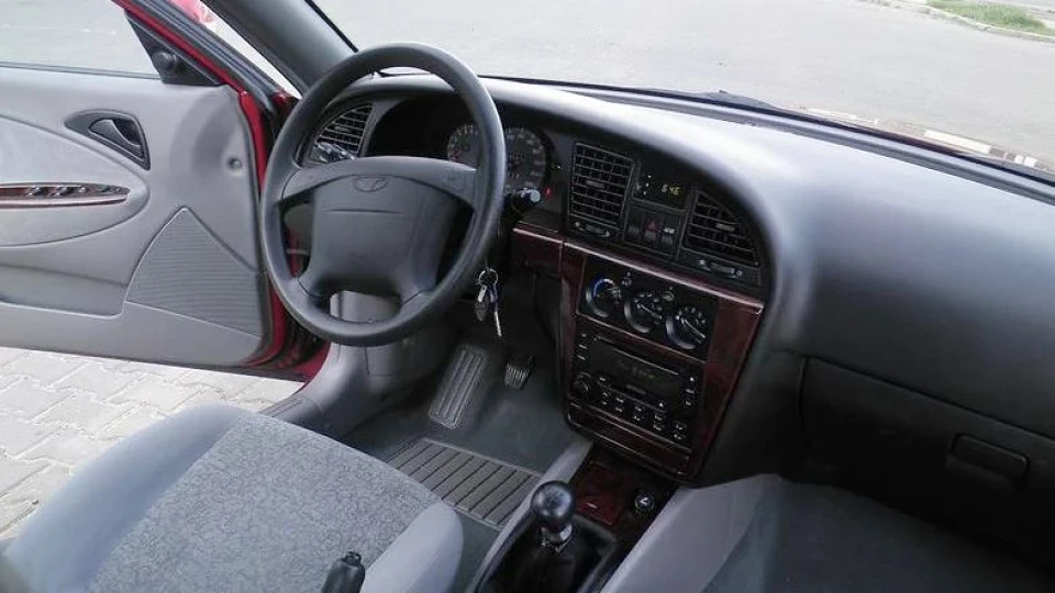 Daewoo Nubira CDX 2.0 2