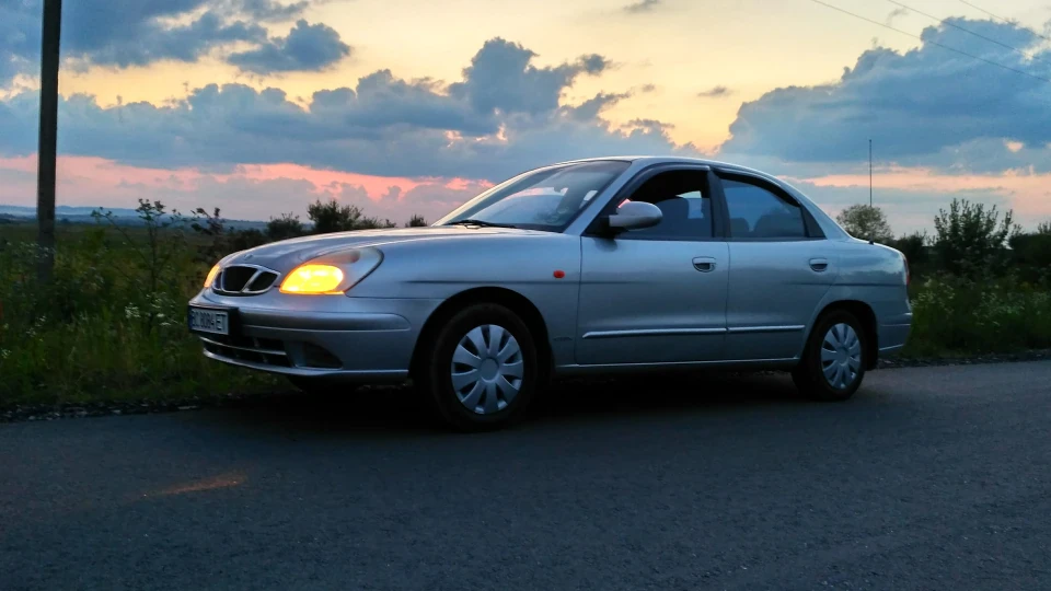 Daewoo Nubira CDX 5