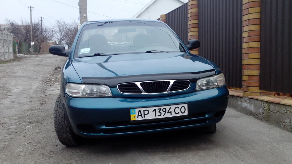 Daewoo Nubira Green line 3