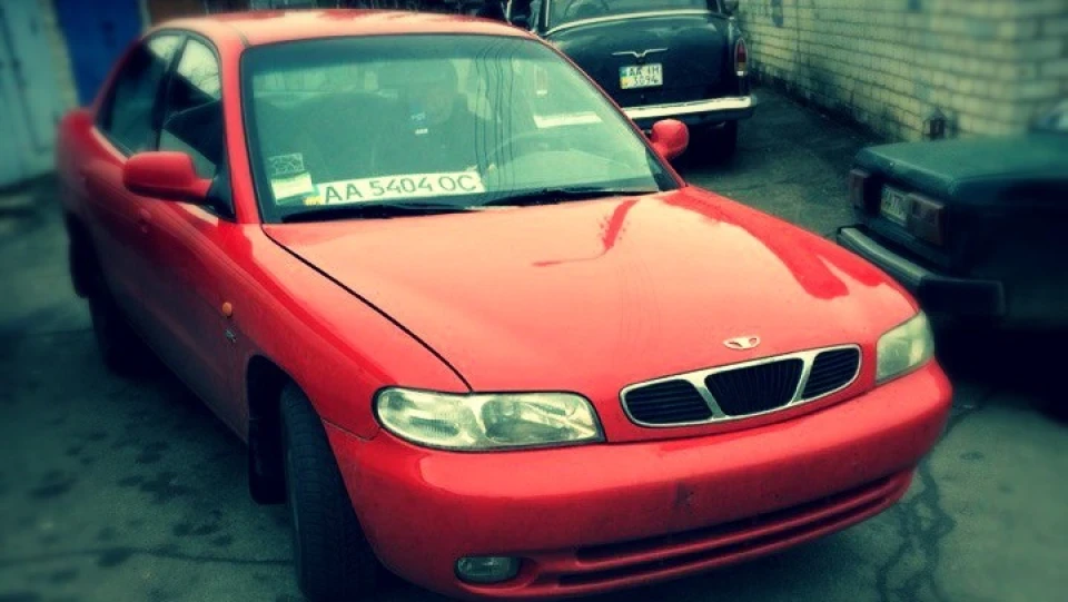 Daewoo Nubira Червоний Гібончик 2