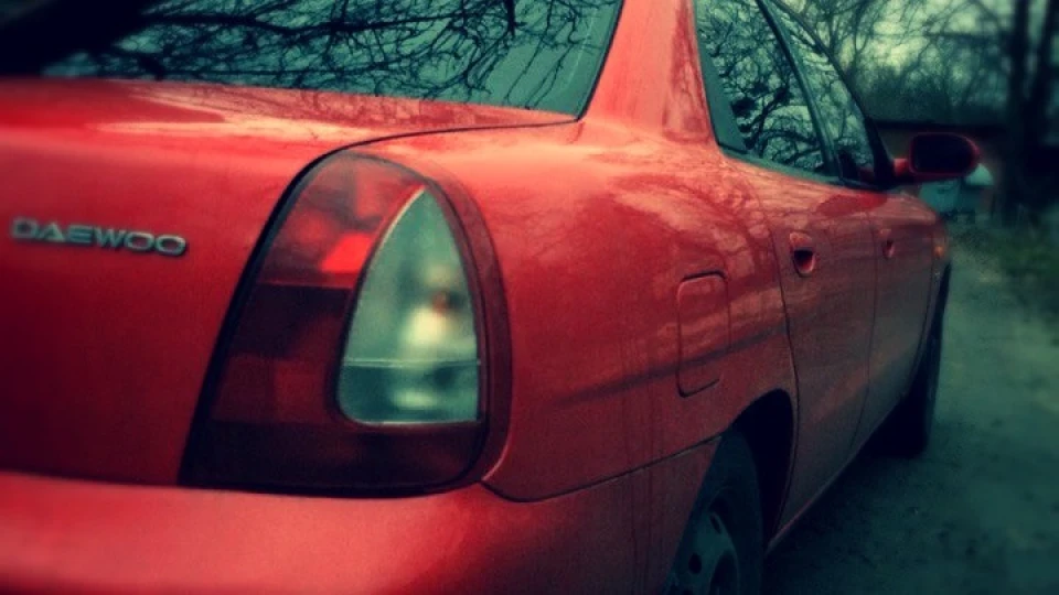 Daewoo Nubira Червоний Гібончик 5