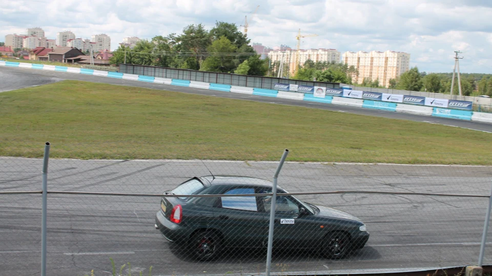 Daewoo Nubira Nurburgring Edition)
