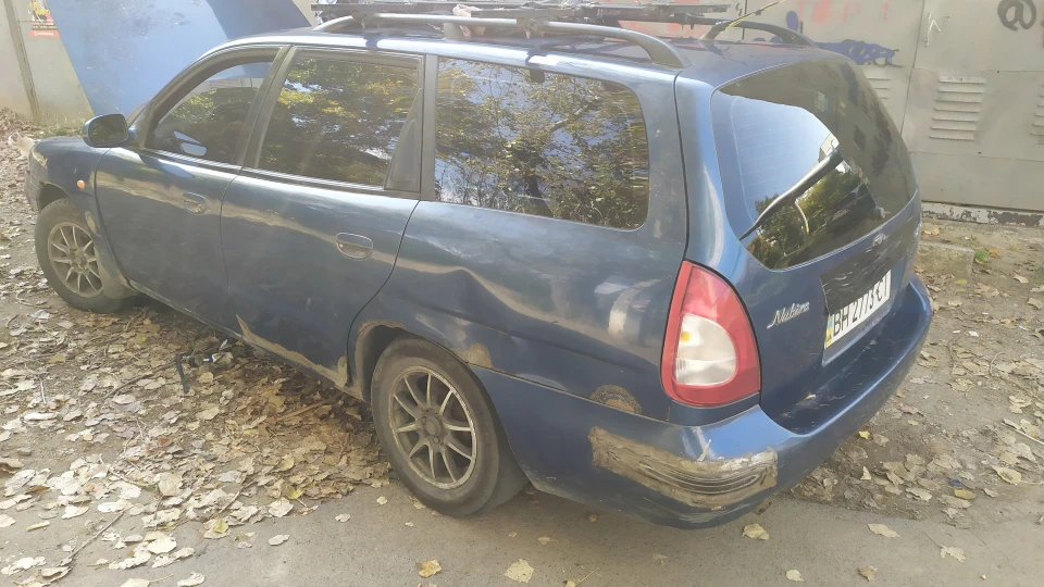 Daewoo Nubira Об'єм 1,6
