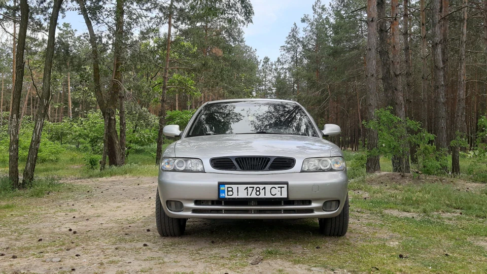 Daewoo Nubira Срібло 2.0 3