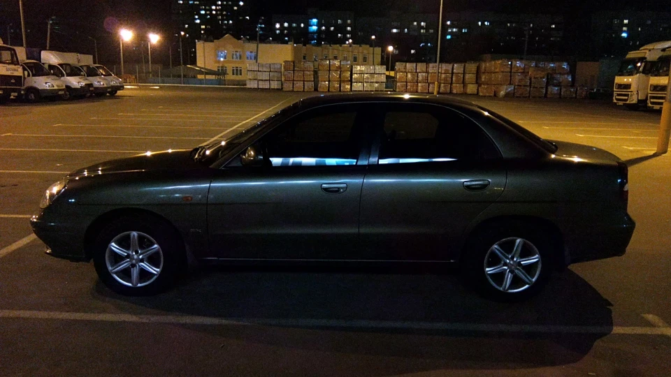 Daewoo Nubira SX Cypre$$ Green Car 4