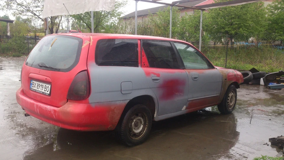 Daewoo Nubira холодильник на колесах 5