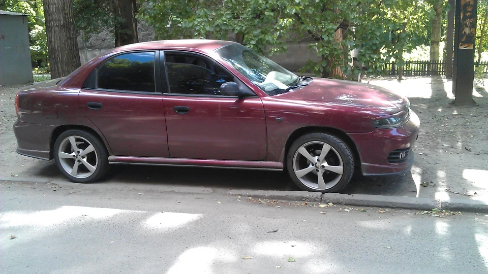 Daewoo Nubira ZlobNa9l 3