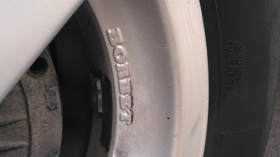 Daewoo Prince Black Prince 4