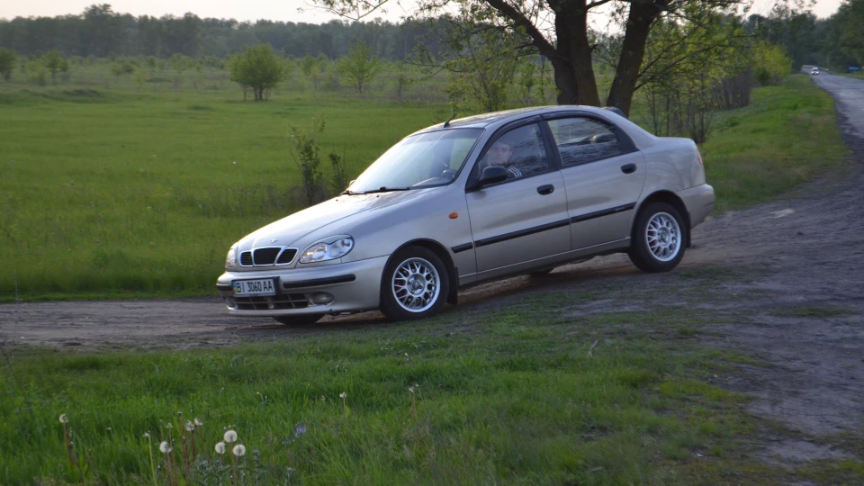 Daewoo Sens $ 2