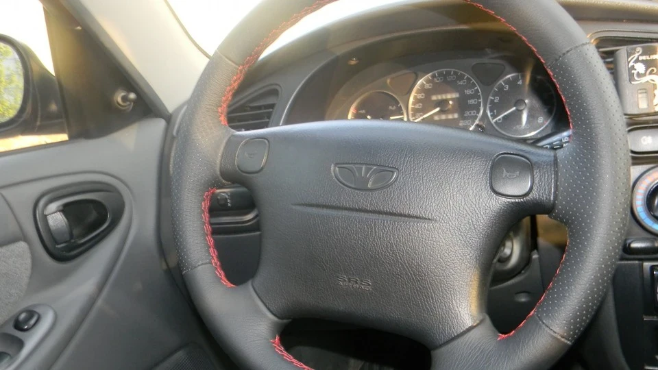 Daewoo Sens 38 сантиметрів) 2