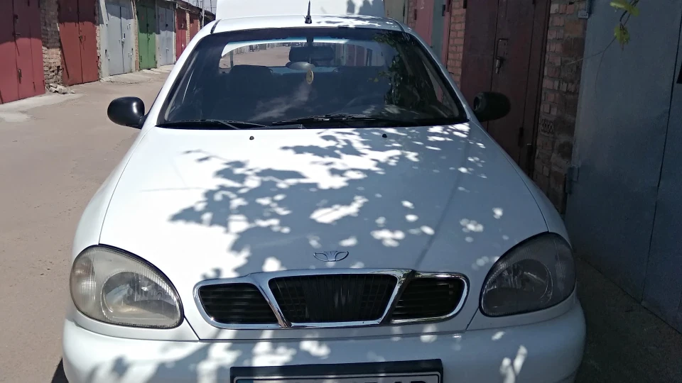 Daewoo Sens Біле відерце