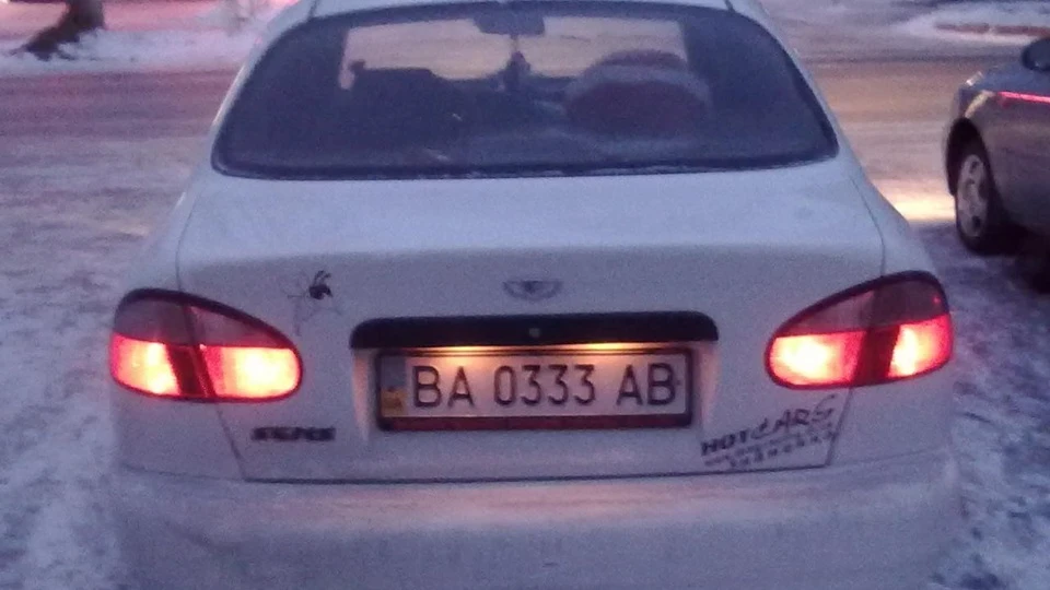 Daewoo Sens Білий 1.3 4