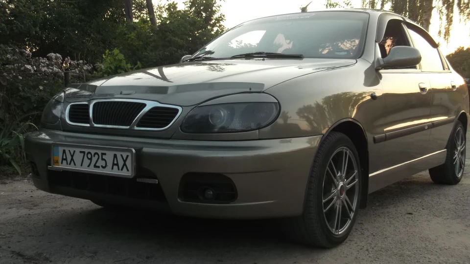 Daewoo Sens бежевий 1.5 4