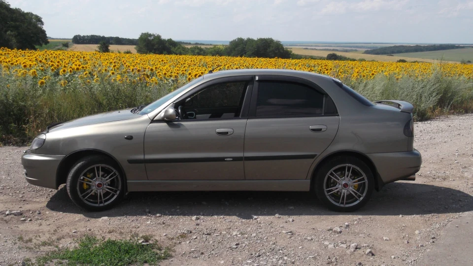 Daewoo Sens бежевий 1.5 5