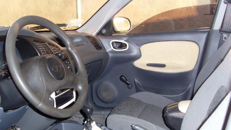 Daewoo Sens Чорний дим 3