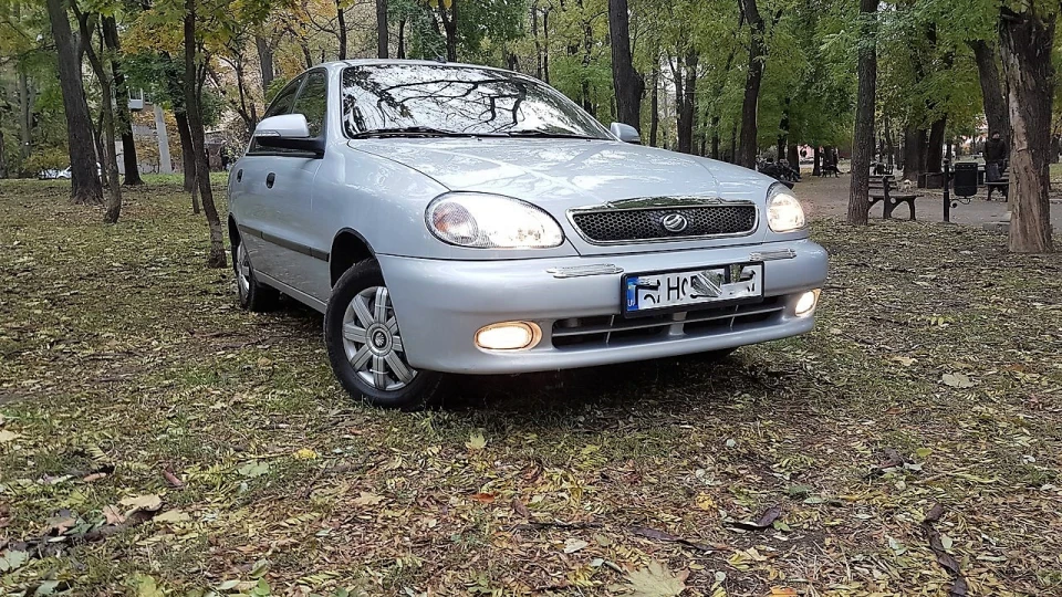 Daewoo Sens Дівчина)) 2