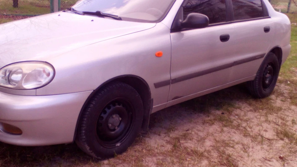 Daewoo Sens Gray one and a third 4