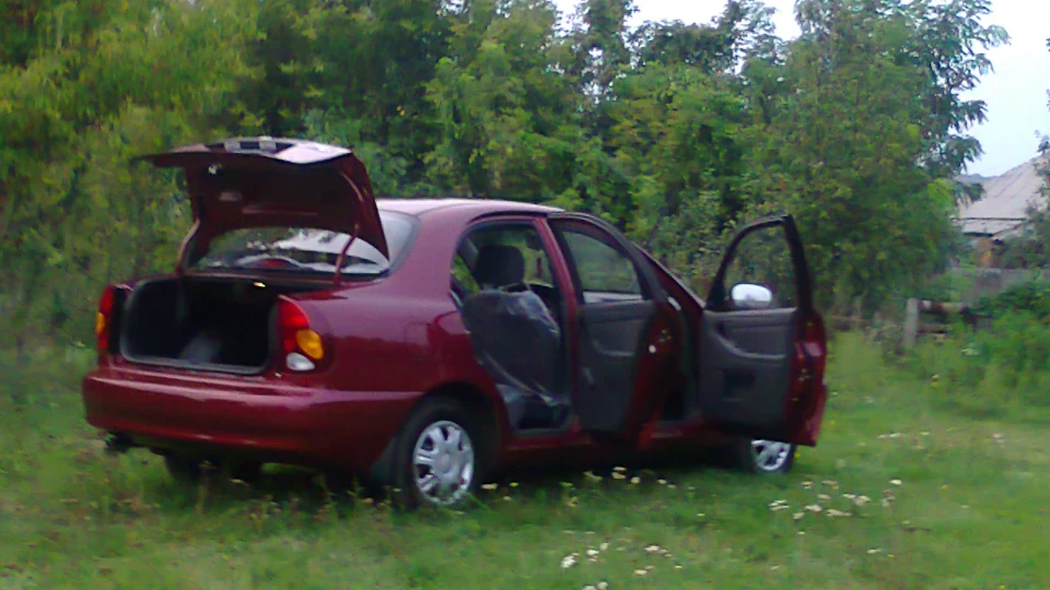 Daewoo Sens Червоний гранат 1.3 SX 3