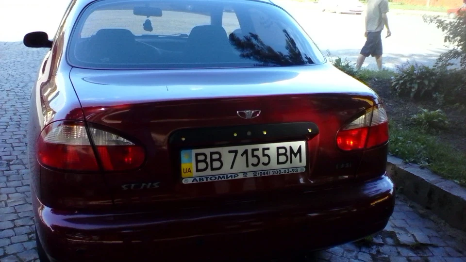 Daewoo Sens червоний металік 3